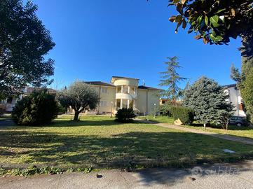 VILLA SINGOLA A ROMA
