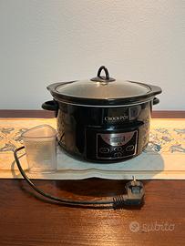 CROCK POT - slow cooker
