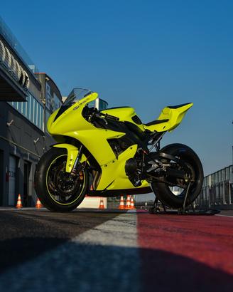 R1 pronto pista
