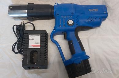 Pinza per tubi Emmeti SPM32