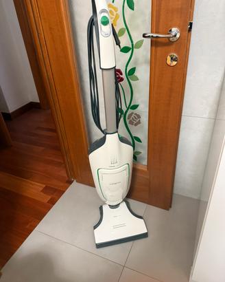 Aspirapolvere Folletto