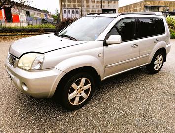 AUTOVETTURA NISSAN X-TRAIL 4X4 anno 2006