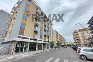 Locale Commerciale - Cosenza
