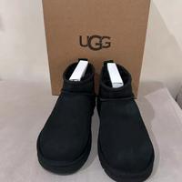 UGG CLASSIC ULTRA MINI Nero Taglia 39