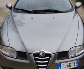 ALFA ROMEO GT - 2004 1.9 Jtd DISTINCTIVE