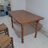 tavolo da cucina con 6 sedie impagliate