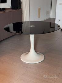Tavolo Design replica Tulip - Vetro Nero 120cm