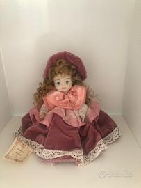 Bambolina in porcellana di capodimonte