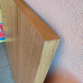 n° 6 piani tavoli in legno per bar a   €   200,00