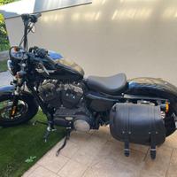 Moto Harley-davidson forty-eight