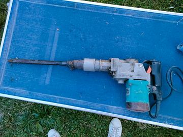 Martello demolitore MAKITA mod. HR 5000-K