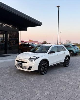 FIAT 600 Hybrid DCT MHEV La Prima ANCHE NEOPATEN