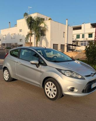 Ford Fiesta 1.4 TDCi Diesel 3p (2011) Neopatentati