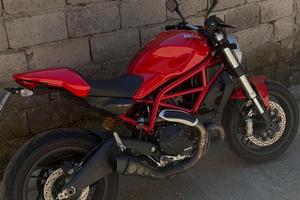 Ducati monster 797