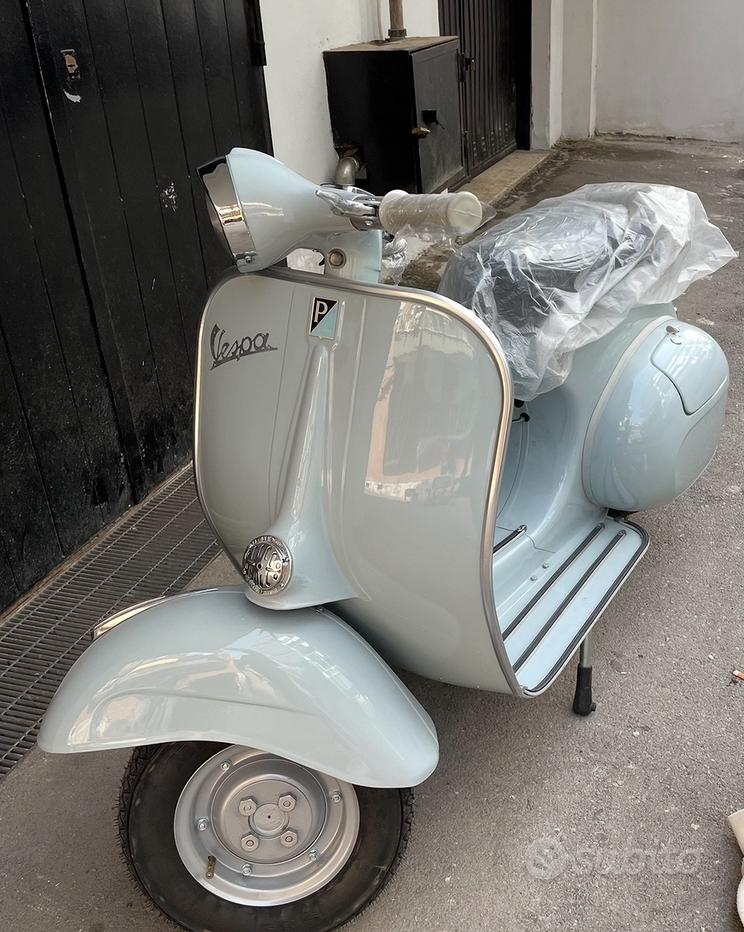 Vespa V14t Vespa Vnb5t Valore LIBRO VESPA 98 RISORGERE SU DUE