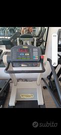 tapis roulant technogym xt pro 600