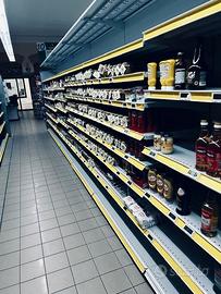 attrezzature da market in blocco