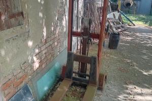 carrello elevatore manuale 