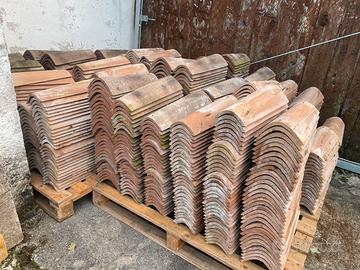 Bancali di coppi in cotto