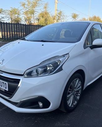 PEUGEOT 208 1° serie PureTech 82 5p. GPL Allure