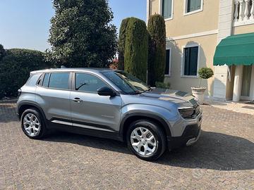 jeep avenger full electric ancora in garanzia