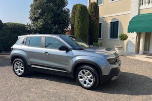 jeep avenger full electric ancora in garanzia