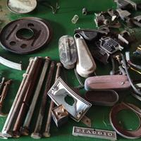 TANTI PEZZI vespa PX - accessori vari vedi foto 