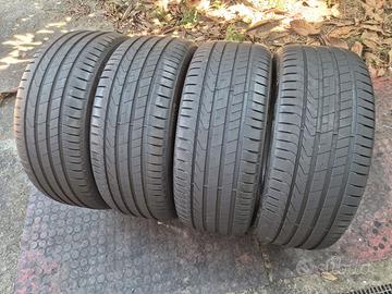 4 gomme PIRELLI 235/50/18 OTTIME DOT23