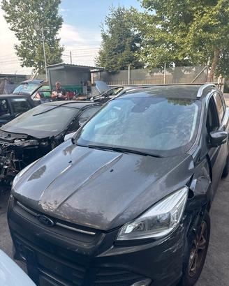 FORD KUGA DEL 2016 PER RICAMBI