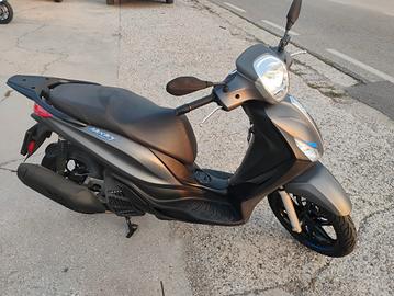 Piaggio Medley 125