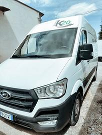 HYUNDAI 2.5 FURGONE