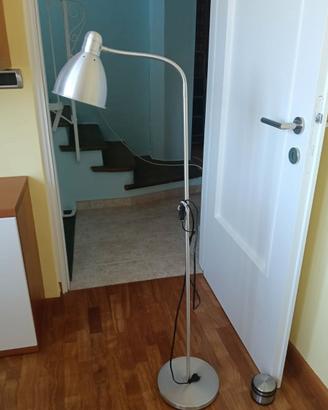Lampada da terra