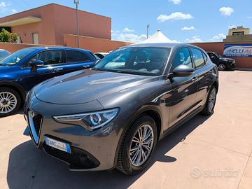 Alfa Romeo Stelvio 2.2 Turbodiesel 160 CV AT8 RWD 