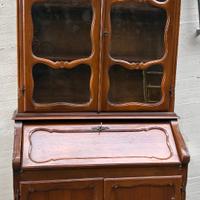 Vetrina con ribalta in legno