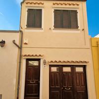 Casa singola centro storico con garage e terrazza