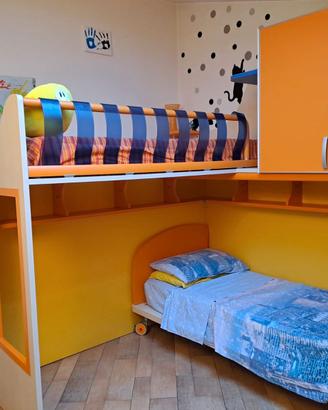 Camera da letto a ponte per bambini