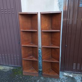 Coppia di angoliere vintage