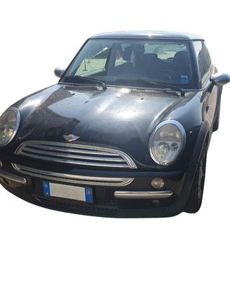 Ricambi usati Mini One 1.4 Diesel del 2004; 1ND