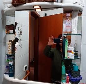 mobiletto specchio bagno
