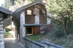 Porzione di cascina sulla Concarena