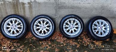 4 CERCHI IN LEGA 15" FIAT E  GOMME ESTIVE