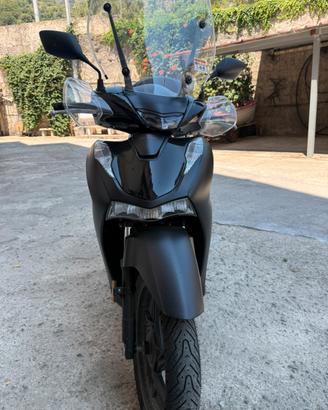 Sh 125 nero