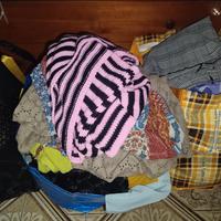 lotto buste abbigliamento più di 150 pezzi 