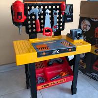 Banco lavoro con attrezzi bimbo “tool play set”