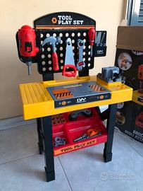 Banco lavoro con attrezzi bimbo “tool play set”