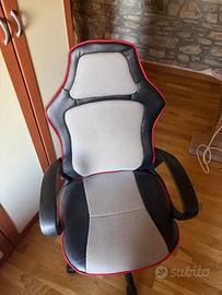 Sedia da ufficio ergonomica stile gaming
