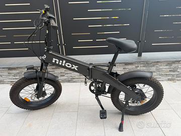Bici elettrica 250 watt Nilox x10
