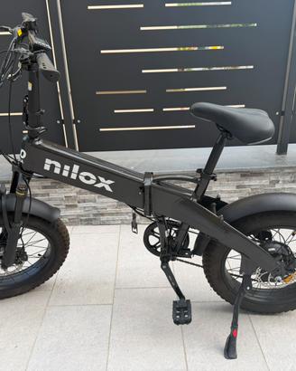 Bici elettrica 250 watt Nilox x10