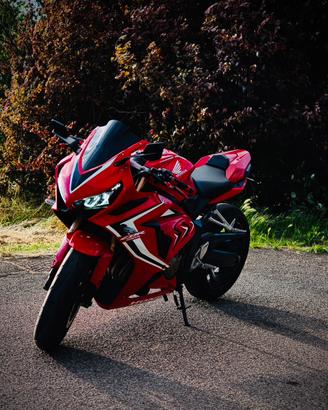Honda cbr 650
