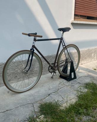 Bici scatto fisso